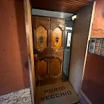 Romantic Lakefront Balcony - - Porto Vecchio 11 Daire