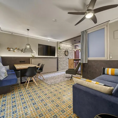 Apartmán Romantic Lakefront Balcony - - Porto Vecchio 11